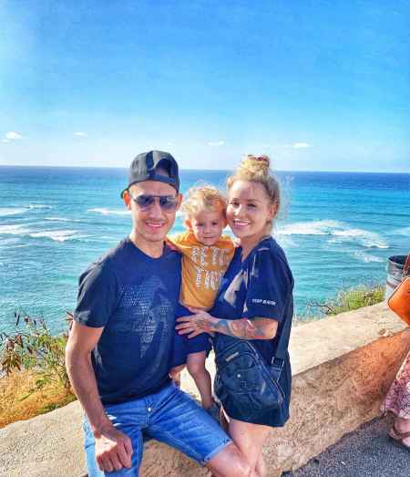 Elizaveta Apushkina with her husband and son